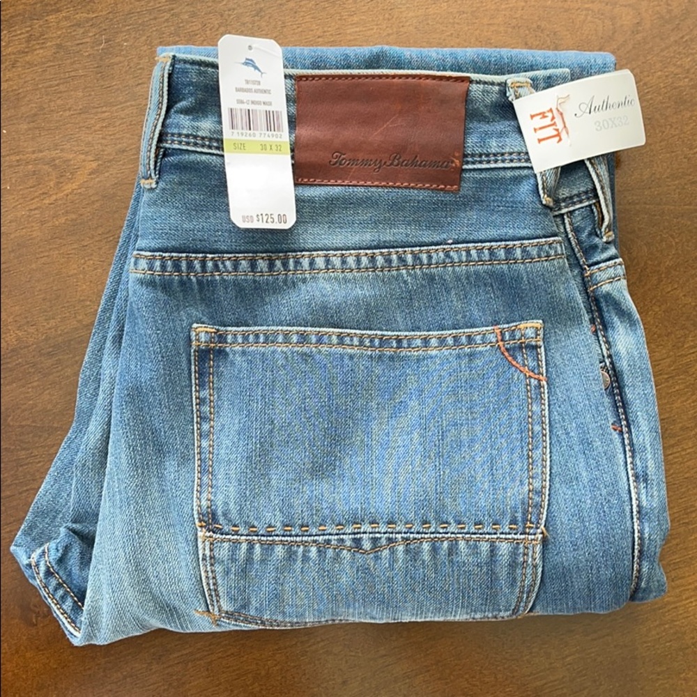 NWT Tommy Bahama Men’s Authentic Fit Jeans 30X32